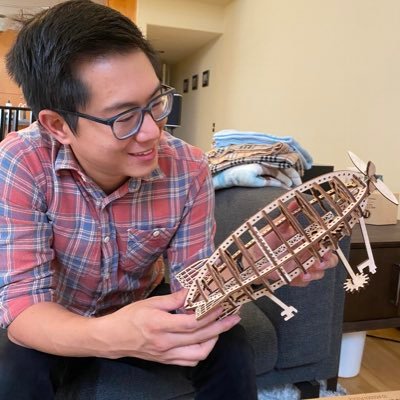 Profile Picture of James Yu (禹良君) (@jamesyuwrites) on Twitter