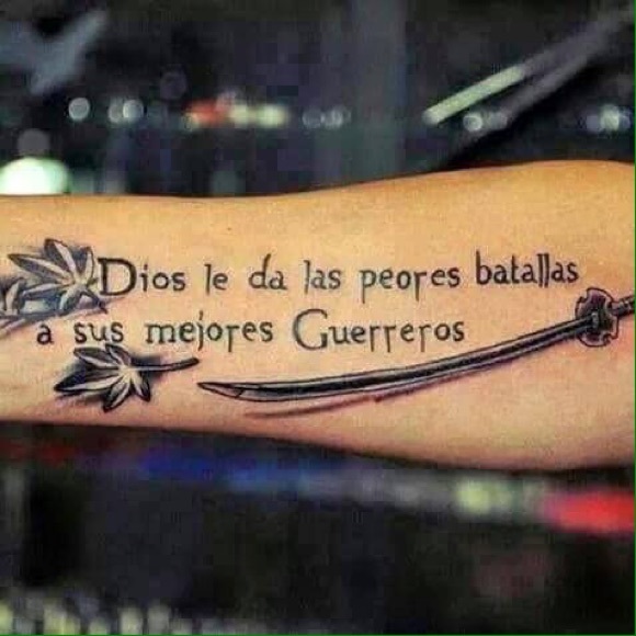 Profile Picture of Claudia Lara (@claudiacolombia) on Poshmark