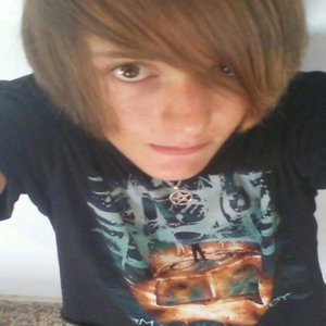 Profile Photo of Ellis Clarke (@xxemo4life) on Myspace