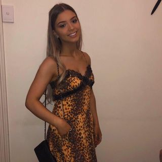 Mia Liberopoulos - Facebook Profile Picture of Mia Liberopoulos (@Mia-Liberopoulos) on Facebook