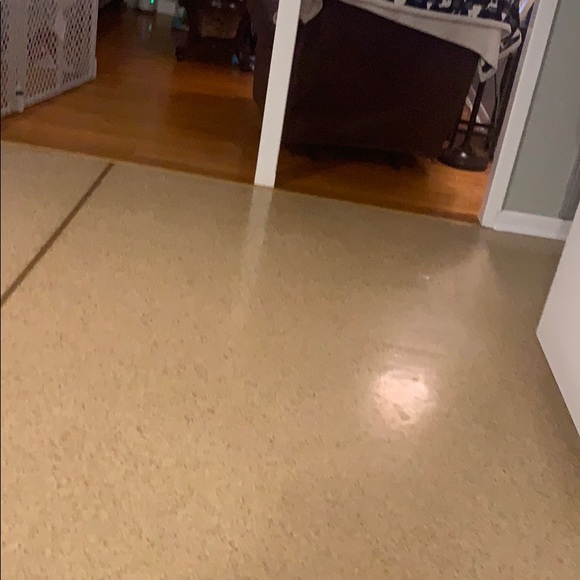 Profile Picture of Aubree Ledet (@aubreeledet) on Poshmark