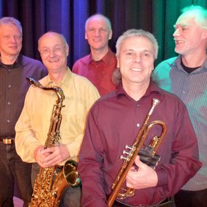 Profile Picture of Helmut Schäfer Quintett (@helmutschaeferquintett) on Myspace