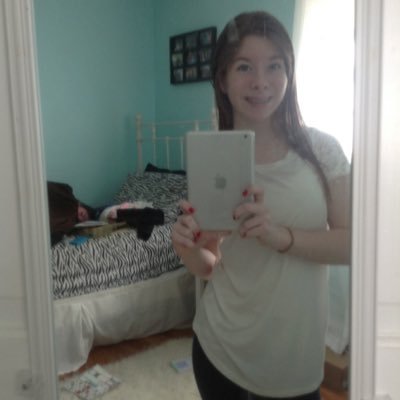 Profile Picture of Meghan Judge (@meghanjudge9) on Twitter