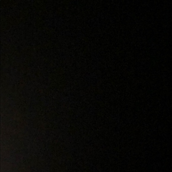 Profile Picture of Dominique Fresquez (@domsfres) on Poshmark