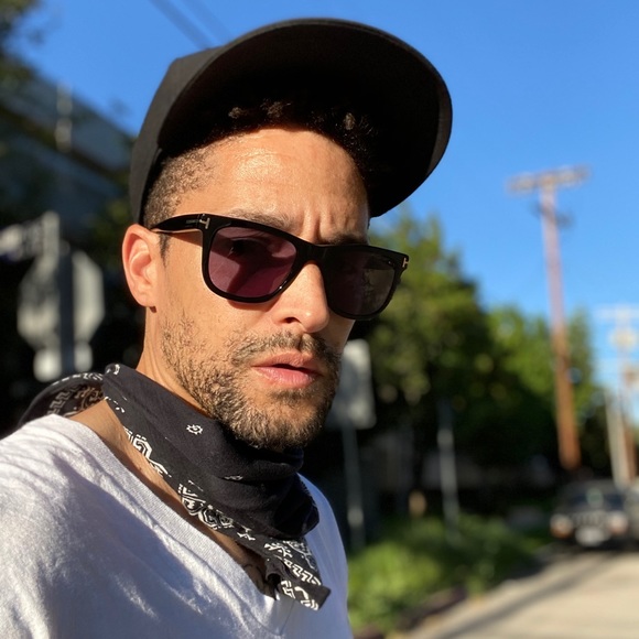 Profile Picture of Corey Mcdonald (@style_manifesto) on Poshmark