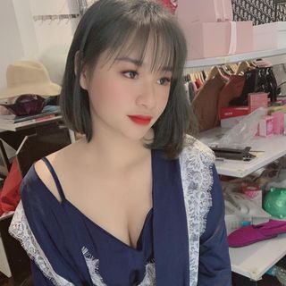 Profile Picture of Hoàng Thị Thu Hằng (Sỉ Lẻ Hàng Hot) (@hang.chi.7161) on Facebook