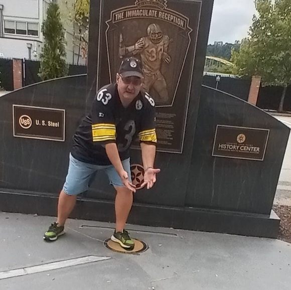 Profile Picture of Vin Morabito (@vinmorabito) on Poshmark