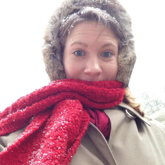 Profile Picture of Mollye Macnaughton (@mollye210) on Poshmark