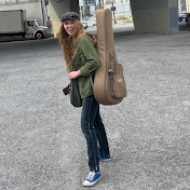 Profile Picture of Julianne Post (@juliannepost2790) on Youtube