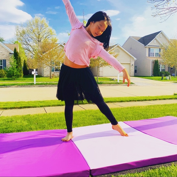 Profile Picture of Ruth Zhao (@cindydu206) on Poshmark