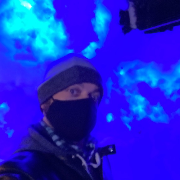 Profile Picture of Alexander Cote (@alexandercote) on Poshmark