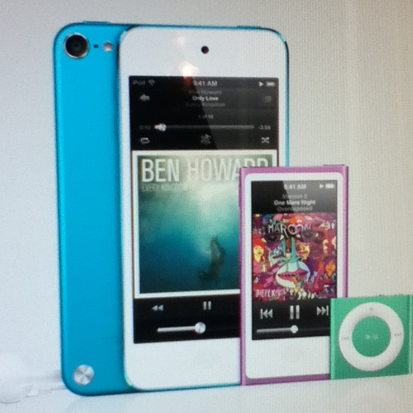 Profile Picture of Chee Sean (@hollowchee) on Poshmark