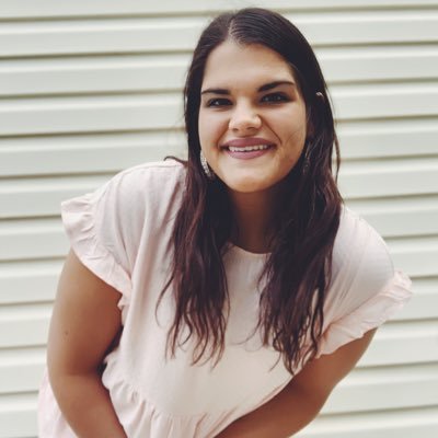 Profile Picture of Paige Howell (@paigehowell45) on Twitter