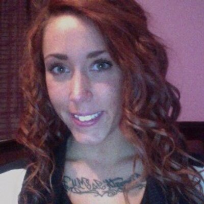 Profile Picture of Danielle Perreault (@danielleclaire9) on Twitter