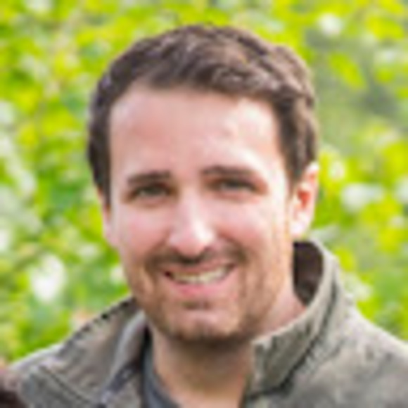 Profile Picture of Alex Neifert (@alexneifert) on Poshmark