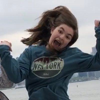 Profile Picture of Dixie Hammonds (@DixieHammonds) on Twitter