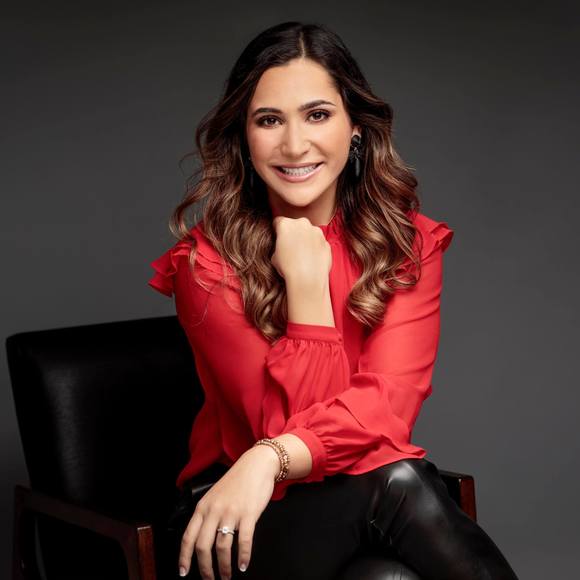 Profile Picture of Hannah Goldstein (@hangoldstein) on Poshmark