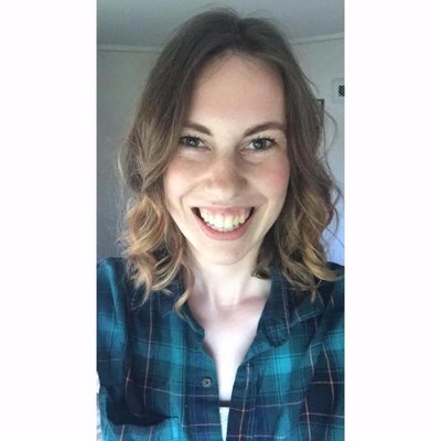 Profile Picture of Emily Bower (@_emilybower) on Twitter