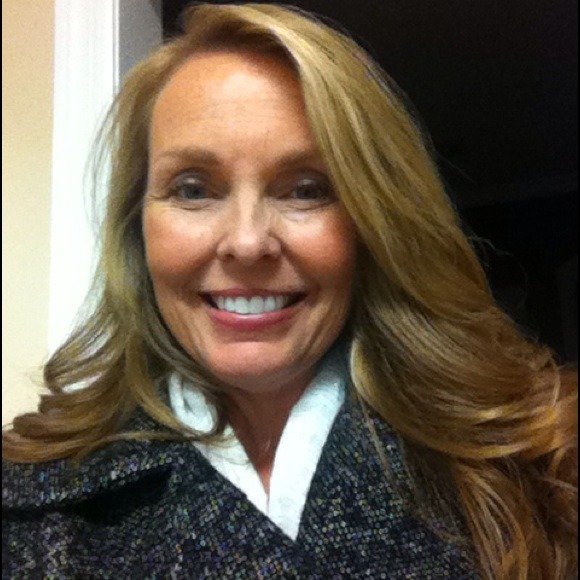 Profile Picture of Sandra Gibbs (@sjbgibbs) on Poshmark