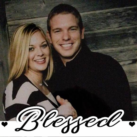 Profile Picture of Aaron Meister (@ameister29) on Poshmark