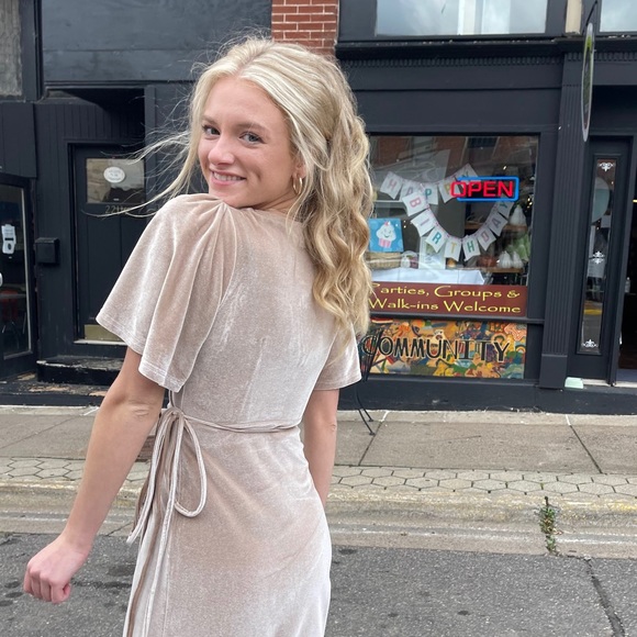 Profile Picture of Grace Ibsen (@graceibsen) on Poshmark