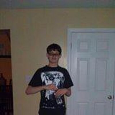 Profile Picture of Zachary Ryan Spencer (@zach_the_lover) on Twitter