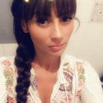 Profile Picture of Emma Broussaud (@sixtrouilles) on Instagram