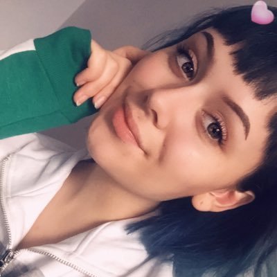 Profile Picture of Alina Scott (@AlinaNicole01) on Twitter