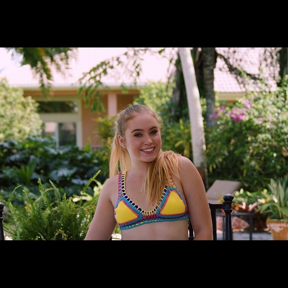 Profile Picture of Grace Karbonik (@gracekarbonik) on Poshmark