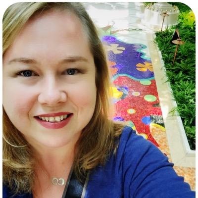 Profile Picture of Shannon Burwell (@cinemabella) on Twitter