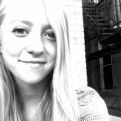 Profile Picture of Alexandra Zielinskion Twitter