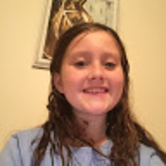 Profile Picture of Morgan Kernion (@morgk28) on Poshmark