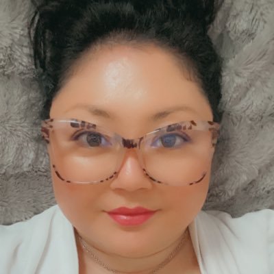 Profile Picture of Ruth Kim (@ruthckim) on Twitter