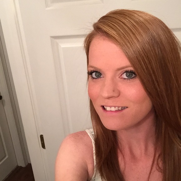 Profile Picture of Marenda Negaard (@msrenda11) on Poshmark