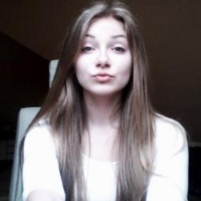 Profile Picture of Alice (@aliceoles) on Twitter