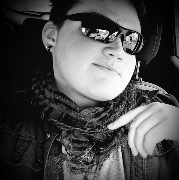 Profile Picture of Brendan Thompson (@brendanthomp417) on Poshmark