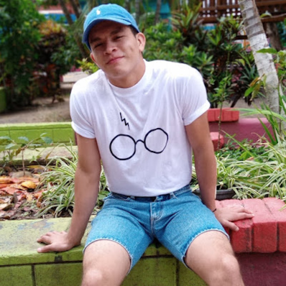 Profile Picture of Alberto Mayorga (@jmayorgaurbina) on Poshmark