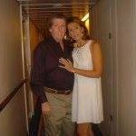 Profile Picture of Linda Dovman (@lbpd) on Poshmark