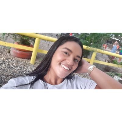 Profile Picture of Pamela Giraldo (@PamelaGiraldo17) on Twitter