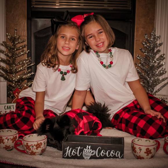 Savannah Frost - Poshmark Profile Picture of Savannah Frost (@diroma2) on Poshmark