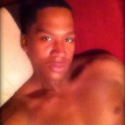 Profile Picture of Derrick St.Julien (@ii_am_shane_21) on Twitter