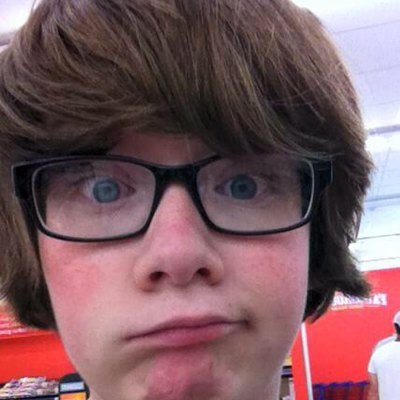 Profile Picture of Logan Tidwell (@_Bush_did_666_) on Twitter