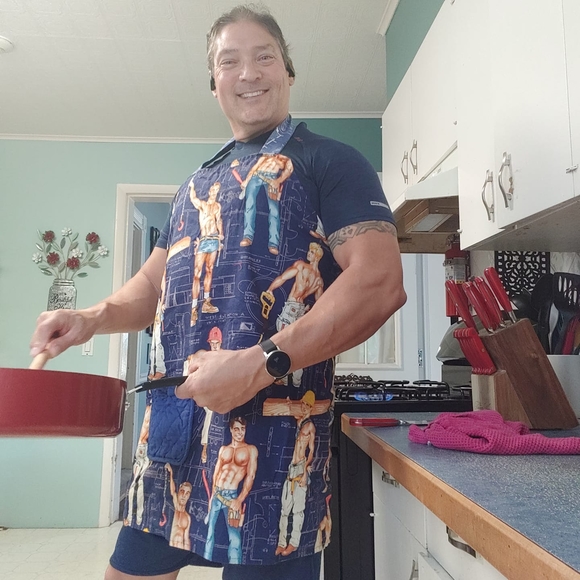 Profile Picture of David Redfern (@dkred1022) on Poshmark