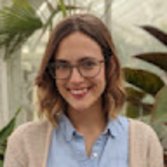 Tori Compton - Poshmark Profile Picture of Tori Compton (@toricompton945) on Poshmark