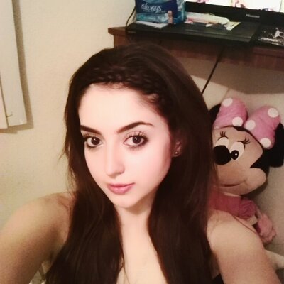 Profile Picture of Gina Benavides (@Gina_benavides) on Twitter