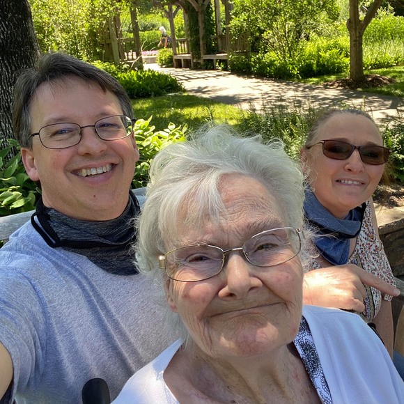 Pamela Kelley broome - Poshmark Profile Picture of Pamela Kelley broome (@pkbroome) on Poshmark