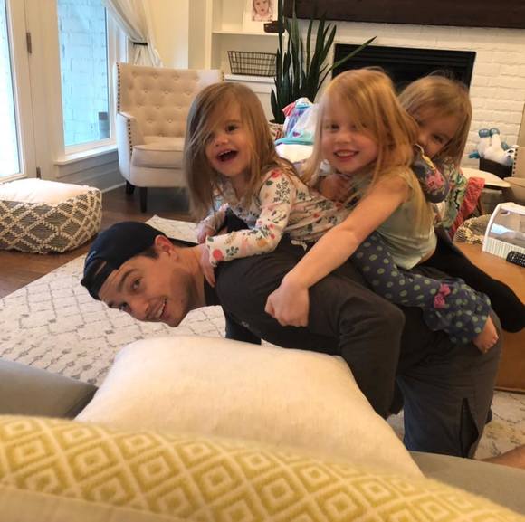 Profile Picture of Dillon Mcclain (@mcc40832) on Poshmark