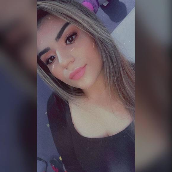 Profile Picture of Cecilia Chavez (@ceciliachave731) on Poshmark