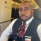 Profile Picture of Mike Bonner (@Flight_Attendant_Mike) on Youtube