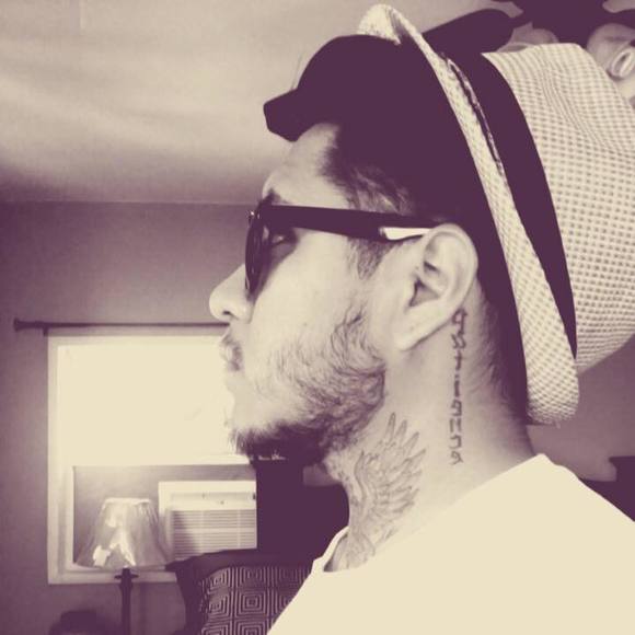 Profile Picture of Luis Amaro (@luistar427) on Poshmark